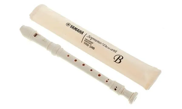 Yamaha furulka YRS-24B barokní úchop, soprán C