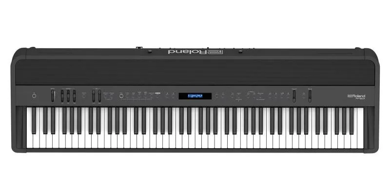 Roland digitální piano 4 reproduktory, klávesy PHA-50, mikrofonní vstup, bez stojanu