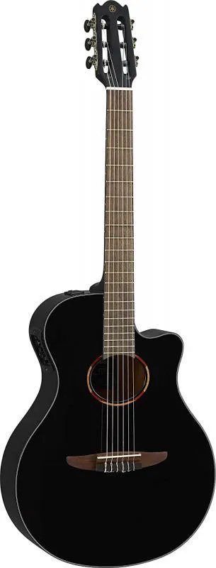 Yamaha elektro-klassická kytara NTX1 BLACK, masivní smrková deska, hmatník z ořechu, černá