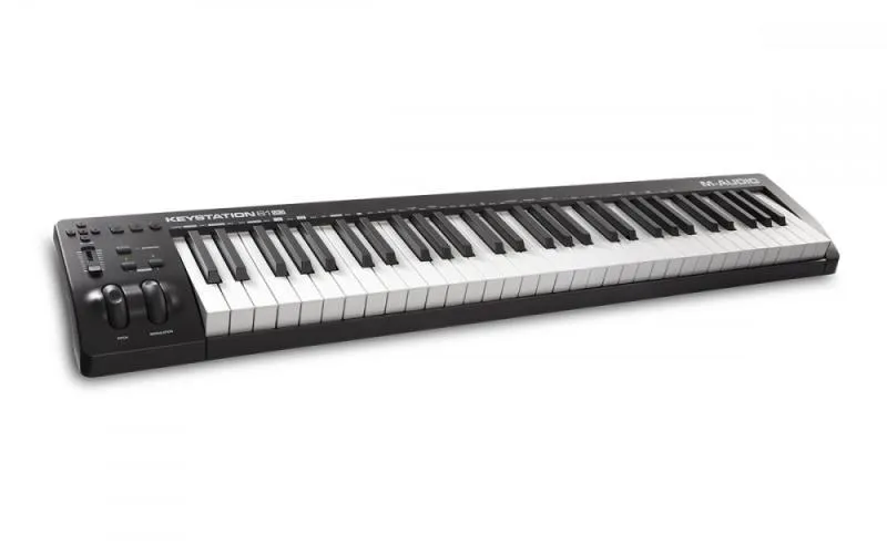 M-Audio MIDI klávesnice, 61 dotykově citlivých kláves, USB