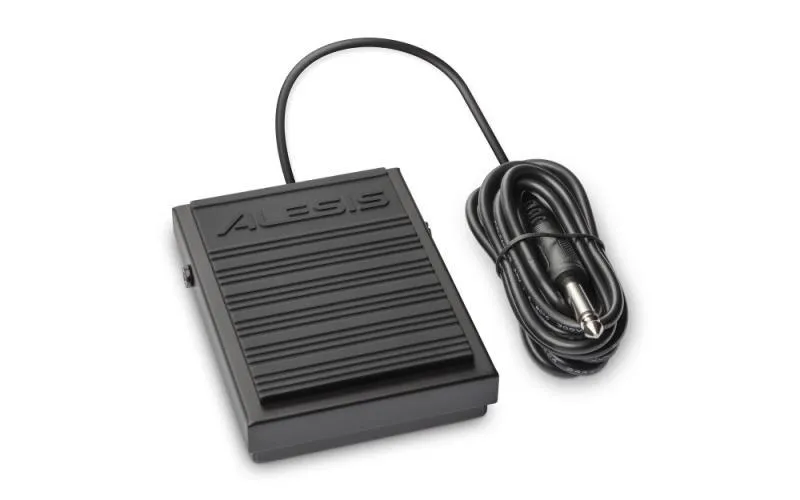 Alesis sustain pedál, univerzální, přepínač polarity, 1,5m kabel, 6,3mm Jack