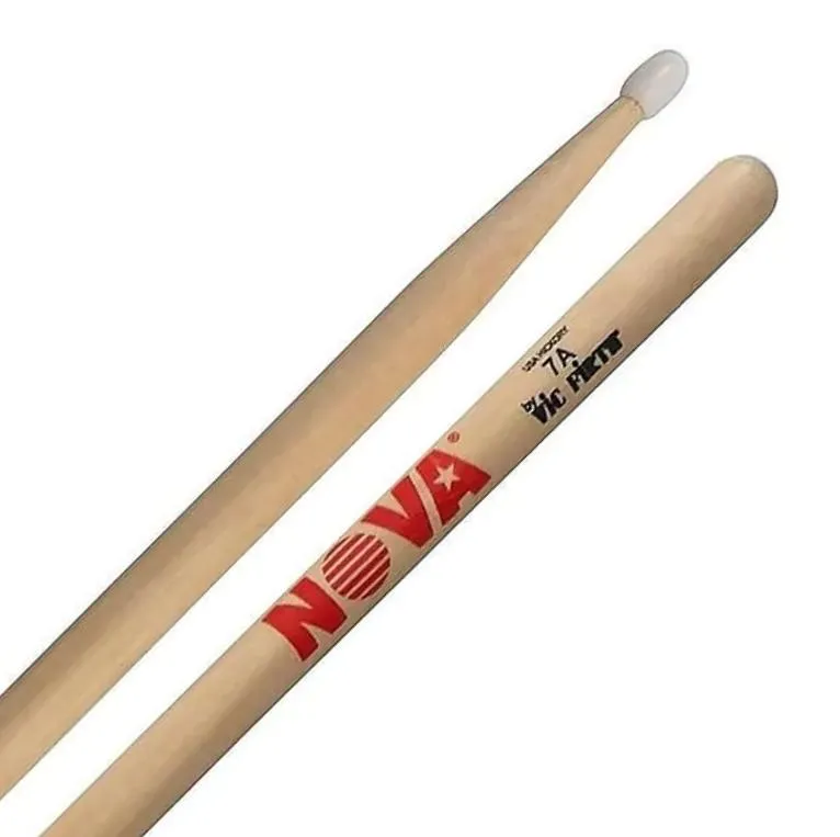 Vic Firth hickory paličky, kapková hlava, nylon, délka: 393,7mm, průměr: 13,7mm, NOVA