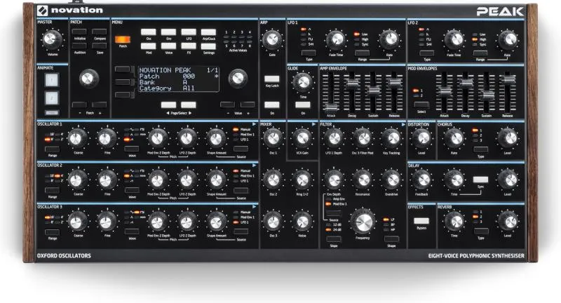 Novation Peak osmihlasý polyfonní syntezátor