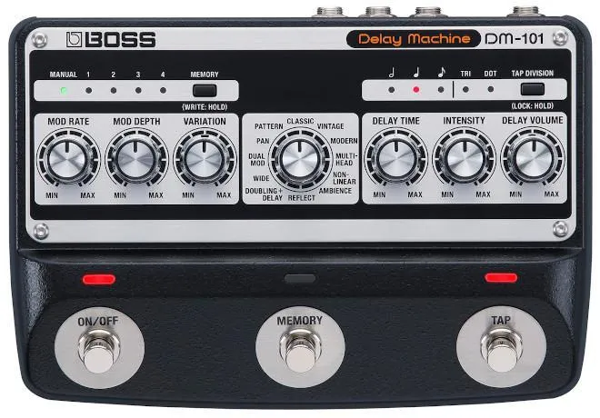 BOSS DM-101 Delay Machine, špičkový stereo efektový pedál