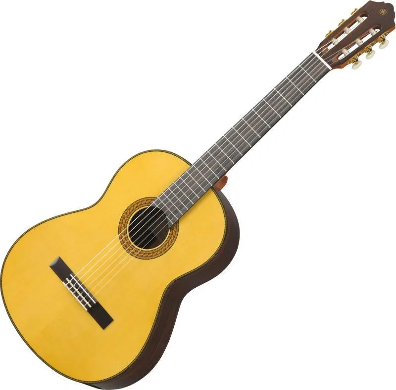 Yamaha 4/4 klasická kytara CG192S