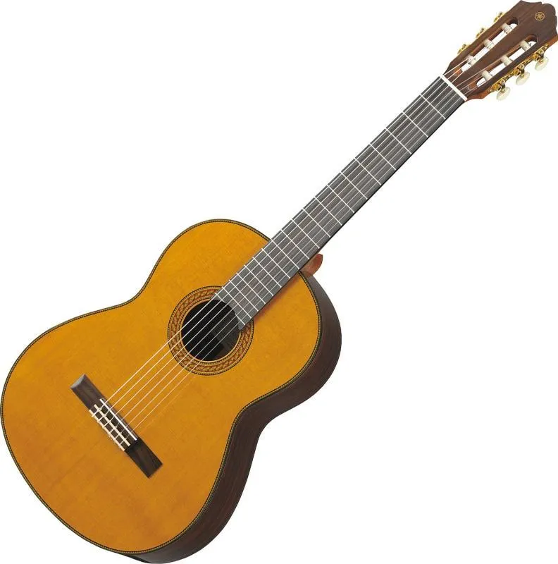 Yamaha klasická kytara 4/4, model CG192C