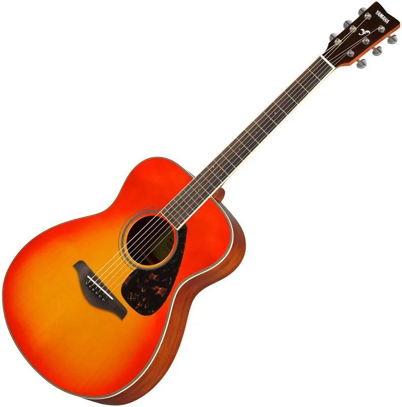 Yamaha Dreadnought akustická kytara, model FS820 AB