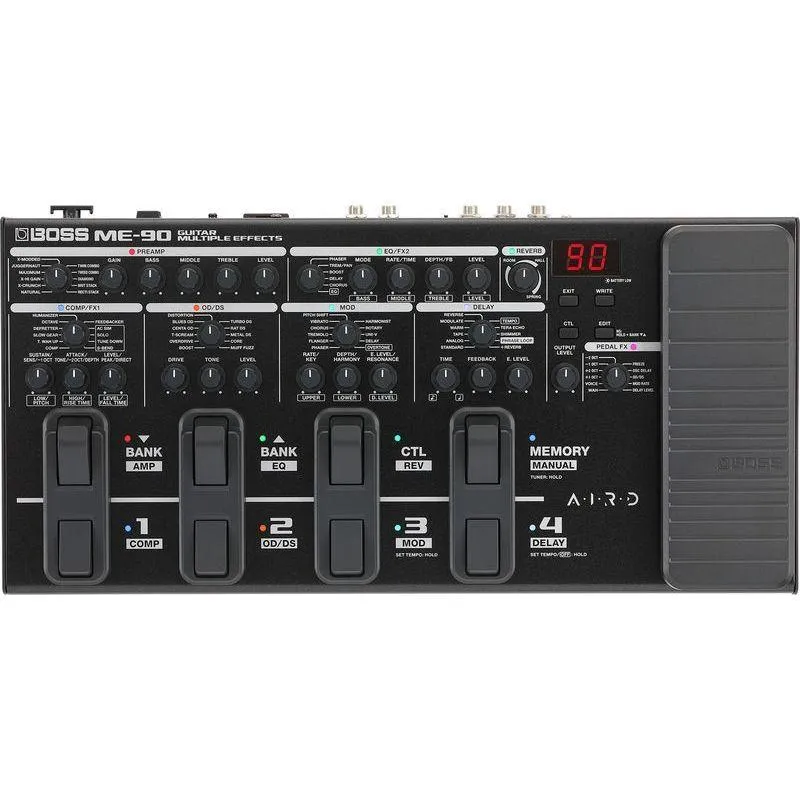 BOSS multiefekt na kytaru ME-90