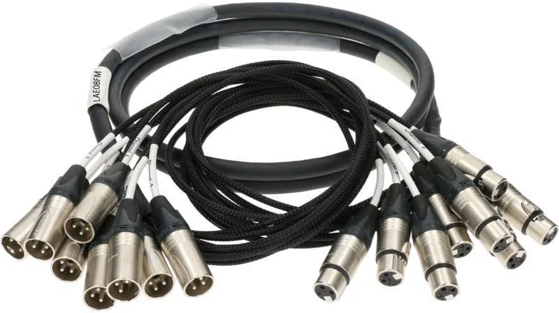 Klotz digitální skupinový kabel - AES/EBU 8 x XLR 3p samice - 8 x XLR 3p samec - 3m