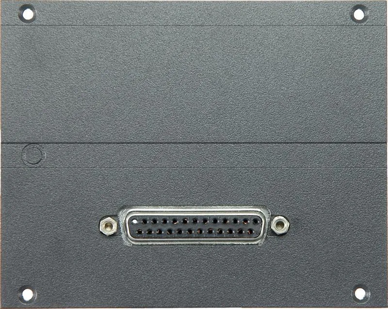 Klotz D-Sub modul 8 kanálů - 21 HP, 1 x D-Sub 25p, 2 x SIL, 0,38m
