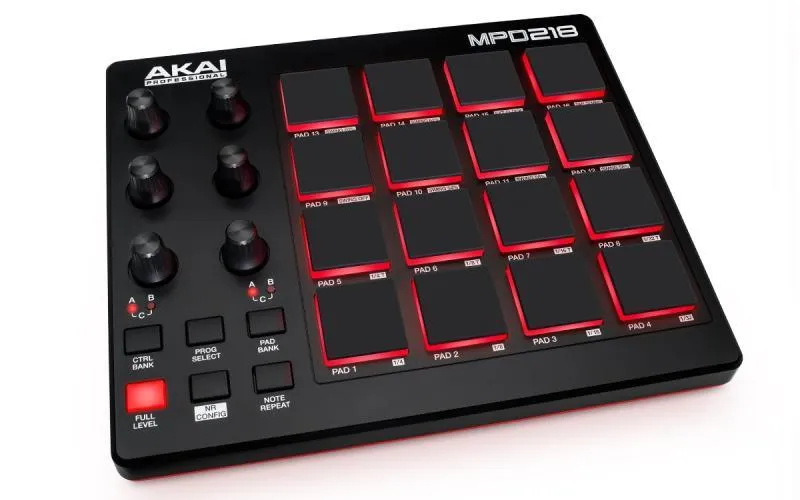Akai Pro USB/MIDI kontroler, 16 MPC pad, 3 bank, 6 ovladačů