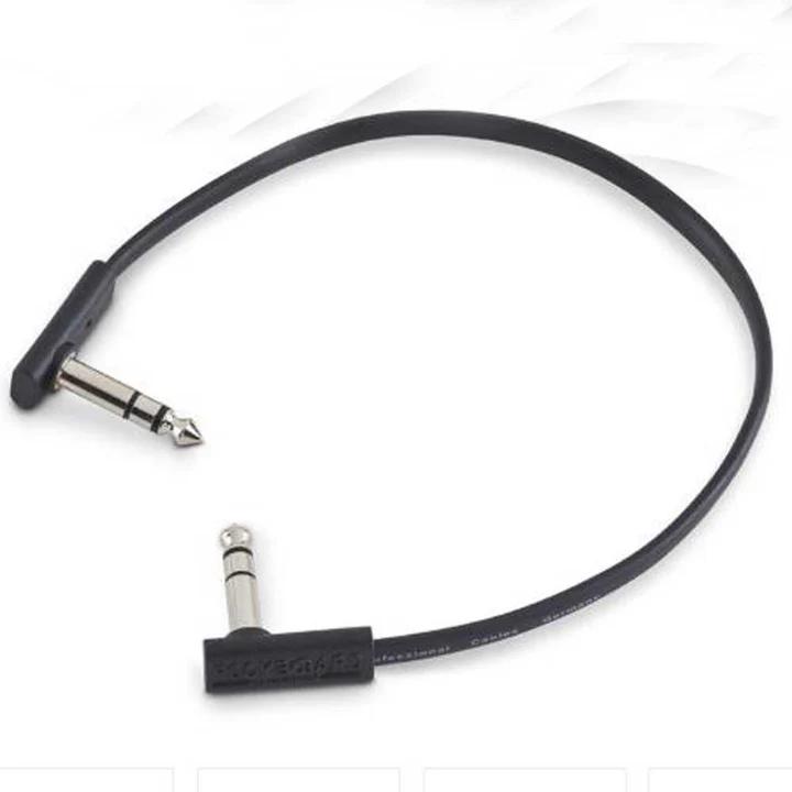 RockBoard Lapos TRS kabel, 30 cm, úsporný design, hranaté konektory