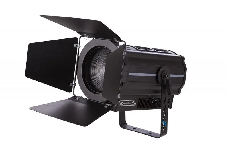 Sagitter LED Fresnel lampa 200W ZOOM 5600K