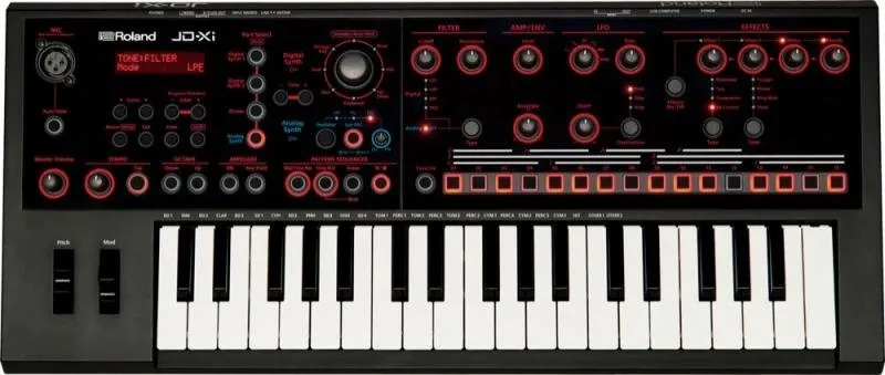 Roland syntezátor analogový/digitální crossover vocoder, 37 mini kláves