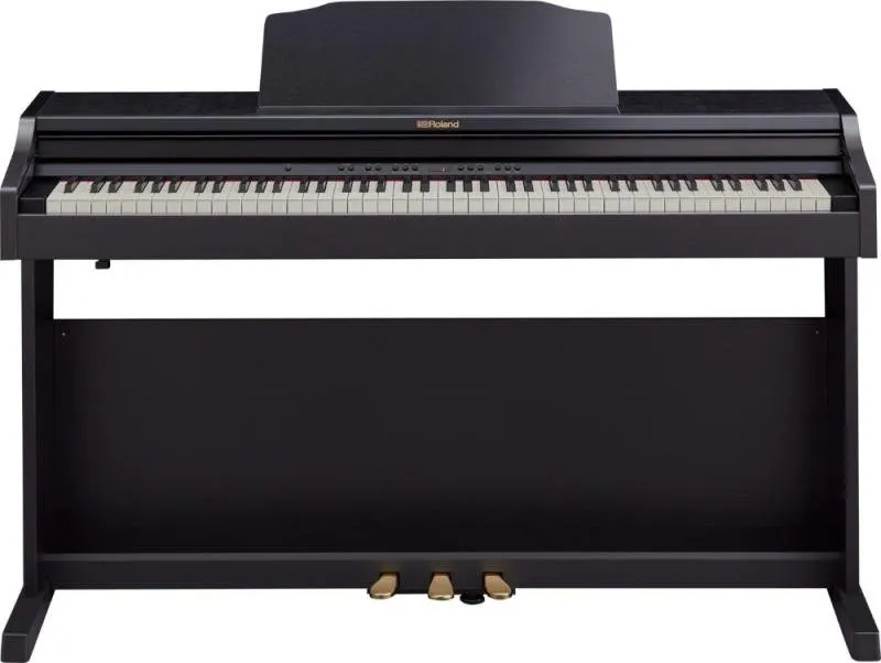 Roland digitální piano 2 reproduktory, PHA-4 klaviatura, 72 rytmů, moderní černé