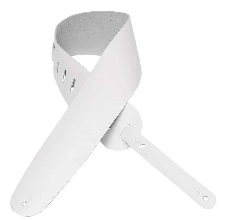 Levy's Pás pro basovou kytaru, kůže, 9cm široký, 91-132cm dlouhý, bílý