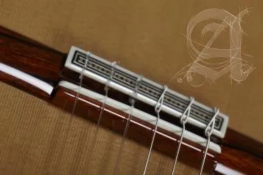 Alhambra ALH-Mengual & Margarit NT + caseAlhambra Gitár Mengual y Margarit Serie NT ** Cédrus, tömör