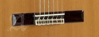 Alhambra ALH-3C CW E1Alhambra Gitár 3 C-CW-E1 Cédrus, mahagóni, indiai rózsafa fogólap. Fishman előe