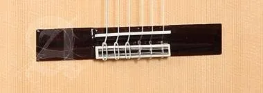 Alhambra ALH-3F CW E1Alhambra Gitár 3 F-CW-E1 Cédrus, mahagóni, indiai rózsafa fogólap. Fishman előe