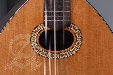 Alhambra ALH-L-3 CAlhambra Gitár L-3 C Cédrus, mahagóni indiai rózsafa fogólap.