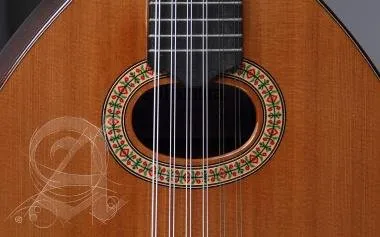 Alhambra ALH-L-4 PAlhambra Gitár L-4 P Cédrus, indiai rózsafa, ébenfa fogólap.