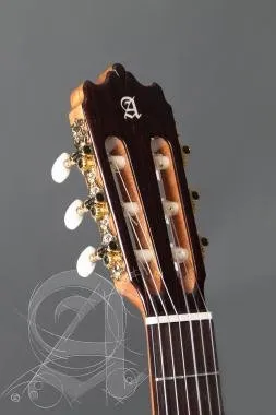 Alhambra ALH-Iberia ZiricoteAlhambra gitár, Iberia Ziricote, cédrus, zrikote, indiai rózsafa fogólap