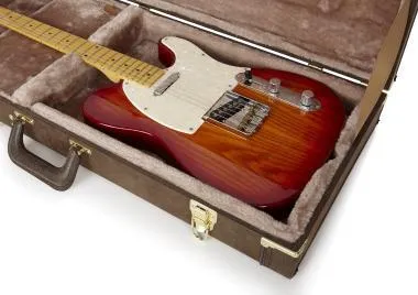 Gator GW-ELECT-VIN Deluxe fa keménytok elektromos gitárhoz, barna vintage borítás