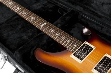 Gator GWE-ELEC-WIDE Economy fa keménytok PRS fazonú elektromos gitárhoz