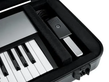 Gator GTSA-KEY49 TSA öntött műanyag keyboard keménytok 49 billentyűs hangszerhez