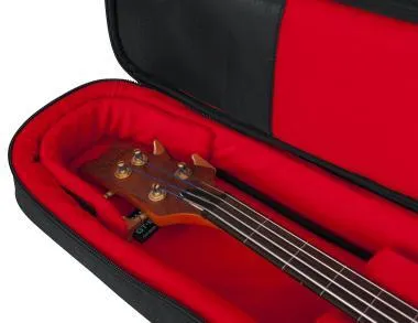 Gator GT-BASS-BLK Transit puhatok basszusgitárhoz, merev belső kialakítás, 20 mm vastag bélés, fekete