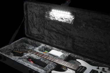 Gator GTSA-GTRELEC-LED TSA öntött műanyag keménytok elektromos gitárhoz, beépített LED világítással