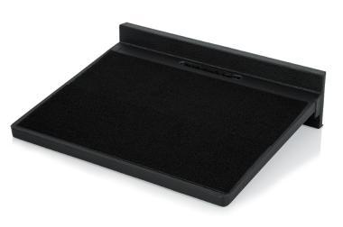 Gator GPT-BL-PWR-CE Fekete szövet táska, 46x30,5 cm, G-Bus-8 tápegységgel (8) 9V & (3) 18V kimenet és közép eu káb