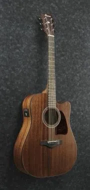 Ibanez AW típusú elektroakusztikus gitár, kivágással, natúr színben. Beépített elektronika, hangológ