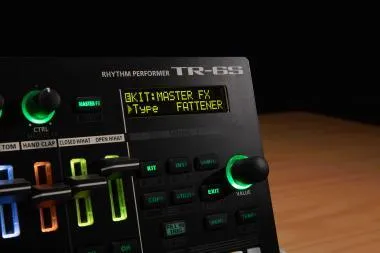 Roland TR-6S Dobgép és munkaállomás kompakt kivitelben