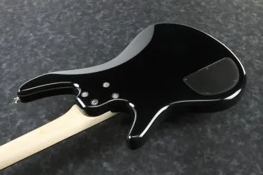 Ibanez GSR180-BK típusú 4 húros basszusgitár fekete színben