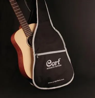 Cort Co-AC50-OP with bag klasszikus gitár, 1/2-es, matt natúr, tokkal