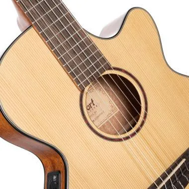 Cort Co-CEC-3-NS klasszikus gitár elektronikával, matt natúr