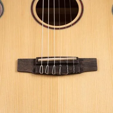 Cort Co-CEC-3-NS klasszikus gitár elektronikával, matt natúr