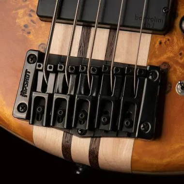 Cort Co-A5Plus-SC-AOP with case el.basszusgitár, borostyán natúr