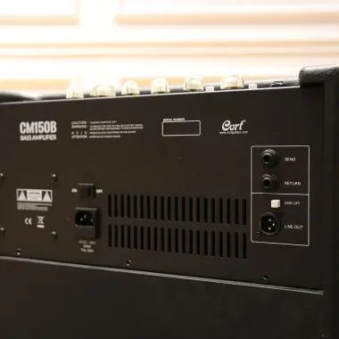 Cort Co-CM150B basszusgitár erősítő, 150 Watt