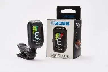BOSS TU-02 csíptetős, kromatikus hangoló, színes kijelzővel