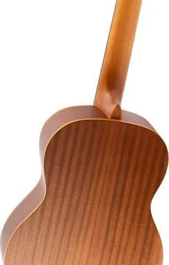Ortega R122 Klasszikus Gitár, tartozék tokkal