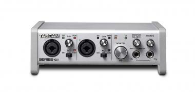 Tascam USB rozhraní, 2+8 vstupů (analogový+optický), 2 výstupy (analogové), ADAT IN