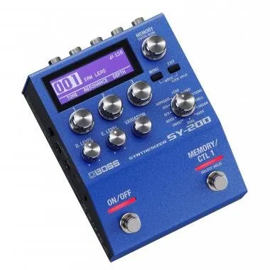 BOSS SY-200 Szintetizátor