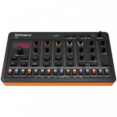 Roland T-8 ACB modellezésű, hordozható dob- és basszus gép, kompakt kivitelben