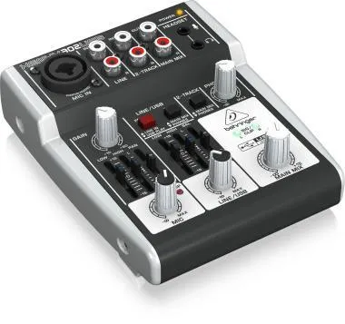 Behringer XENYX 302USB analóg keverő 5 bemenet, Xenyx előerősítő, USB