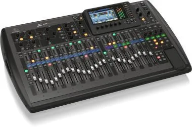 Behringer X32 keverő, digitális, 40 bemenet, 25 bus, 25 motorizált fader