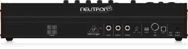 Behringer NEUTRON szintetizátor, analóg, félmoduláris, parafonikus, VCO, VCF, ADSR, Eurorack formátum