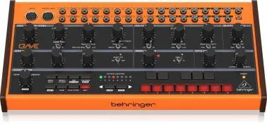 Behringer CRAVE szintetizátor, analóg, félig moduláris 3340 VCO-val, 32-step sequencer