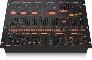Behringer 2600 szintetizátor, analóg, félig moduláris, VCO, VCF, 8U rack formátum